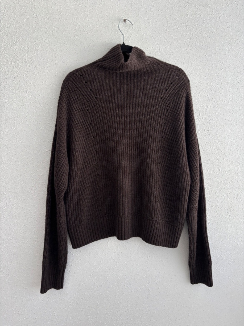 elysewalker label 100% Cashmere Brown Knit Turtleneck Sweater - Size Small
